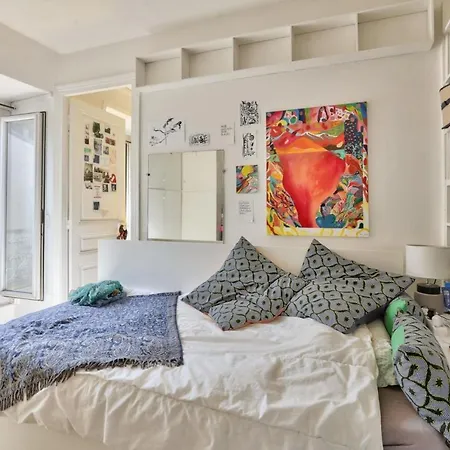 Apartman Bright Studio In Alesia - 14